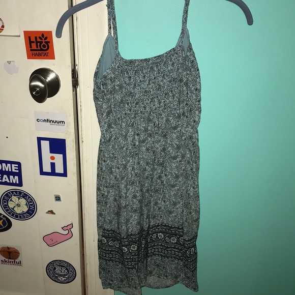 Spring mini dress - Picture 2 of 2